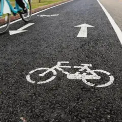 Co oznaczają kolory pod symbolem roweru? Poznaj tajemnice tras rowerowych